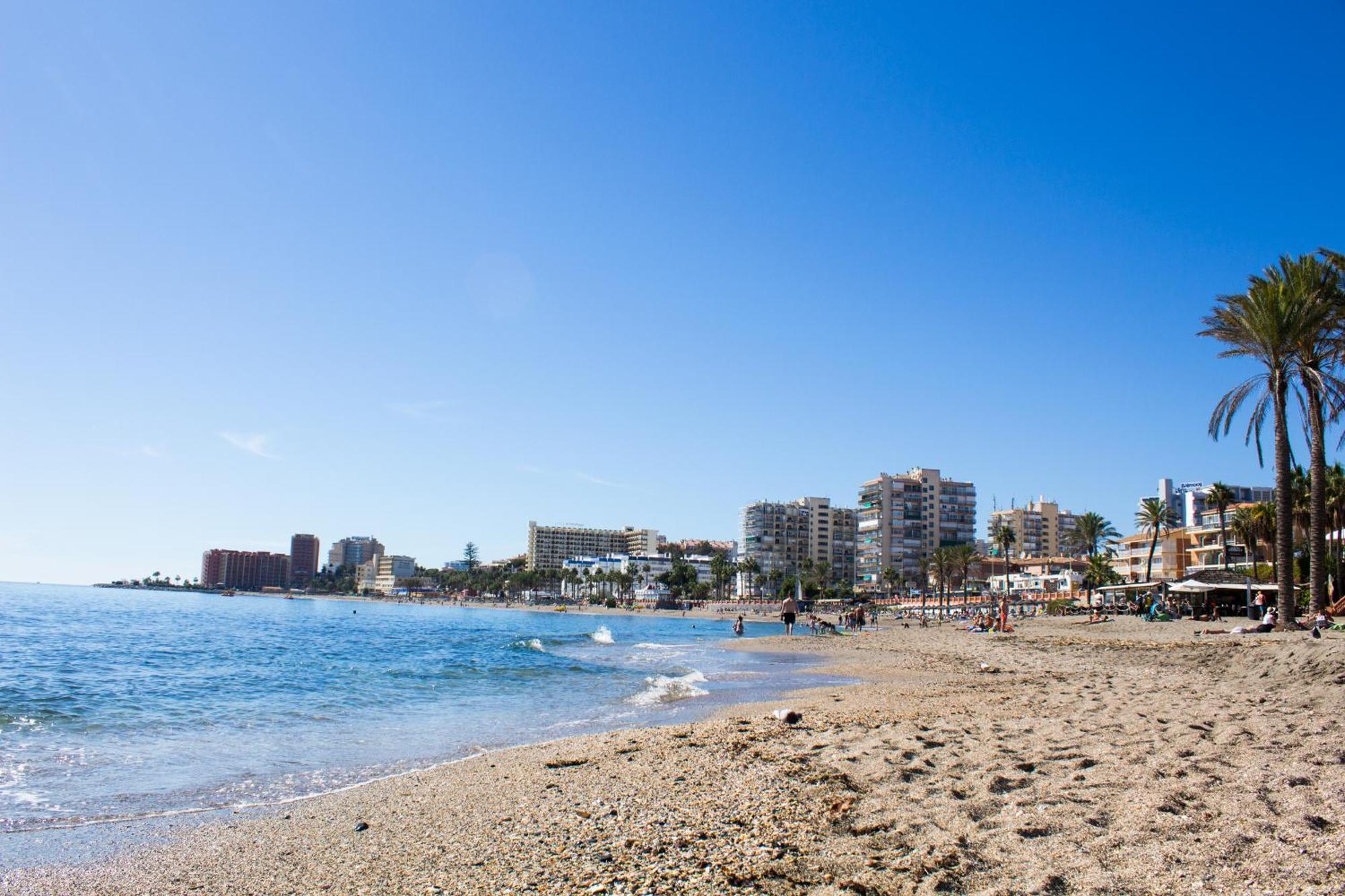 Benal Beach Suite Ii, Estudio Con Parque Acuatico Y Vistas Al Mar. Benalmádena Exterior foto